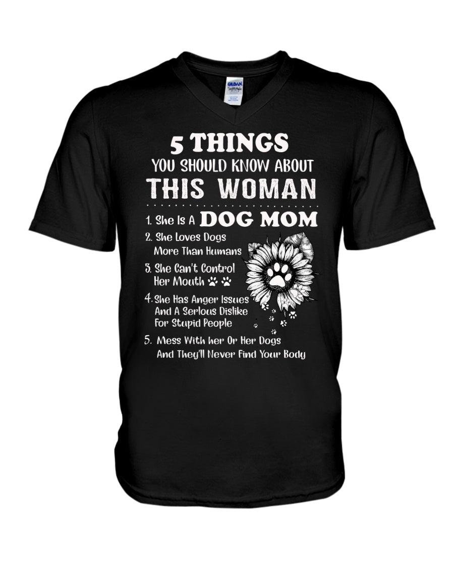 5 Things You Should Know About This Woman Gifts For Dog Mom Guys V-Neck